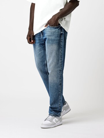 EIGHTYFIVE Regular Jeans 'Carrot' in Blue: front