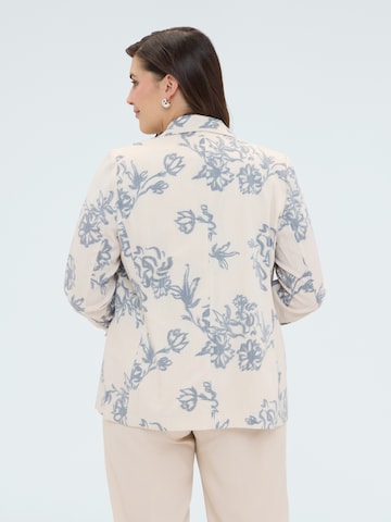Blazer Fiorella Rubino en beige