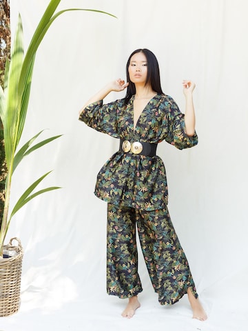 Kimono 'Jamira kimono & pants co-ord' di Hobo Sapiens in nero
