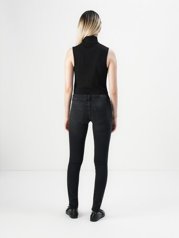 ONLY Skinny Jeans 'ONLBLUSH' in Schwarz