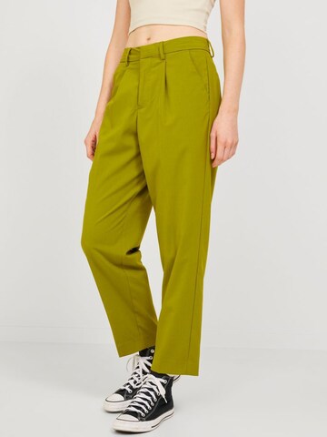 JJXX Regular Pleat-front trousers 'Chloe' in Green: front