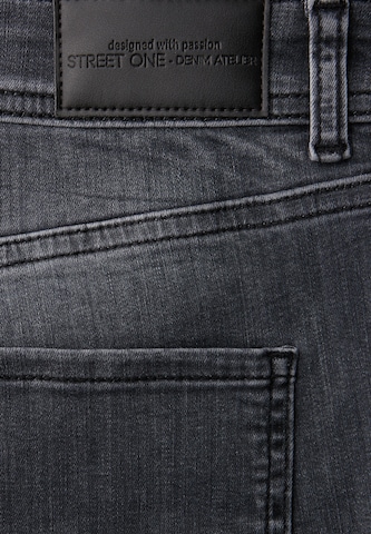 STREET ONE Regular Jeans 'Amalia' in Grey