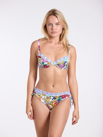 T-shirt Bikini di SUNFLAIR in bianco: frontale
