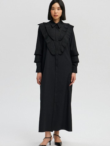 Robe 'Pleat Detailed Shirt Dress' Touché Privé en noir
