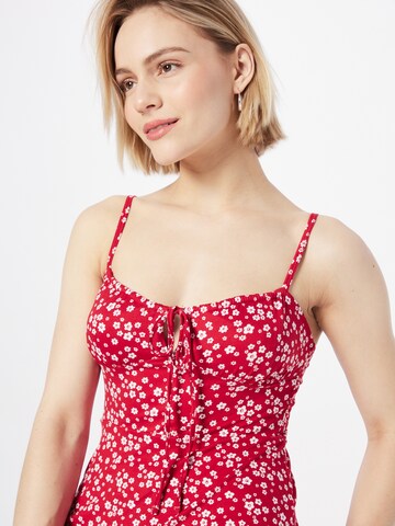 Robe HOLLISTER en rouge