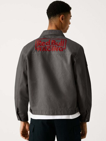 Giacca di mezza stagione 'Red Bull Racing x Pepe Jeans' di Red Bull Racing x Pepe Jeans in grigio: frontale