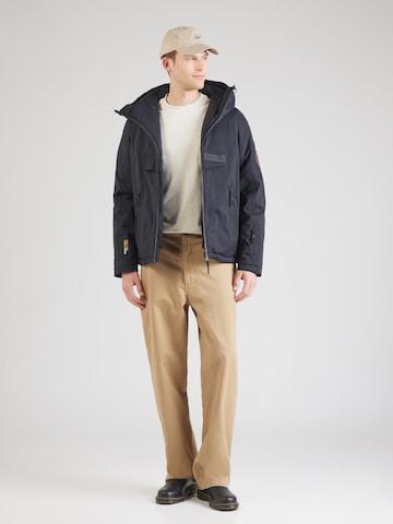 NAPAPIJRI Urheilutakki 'RAINFOREST' värissä musta