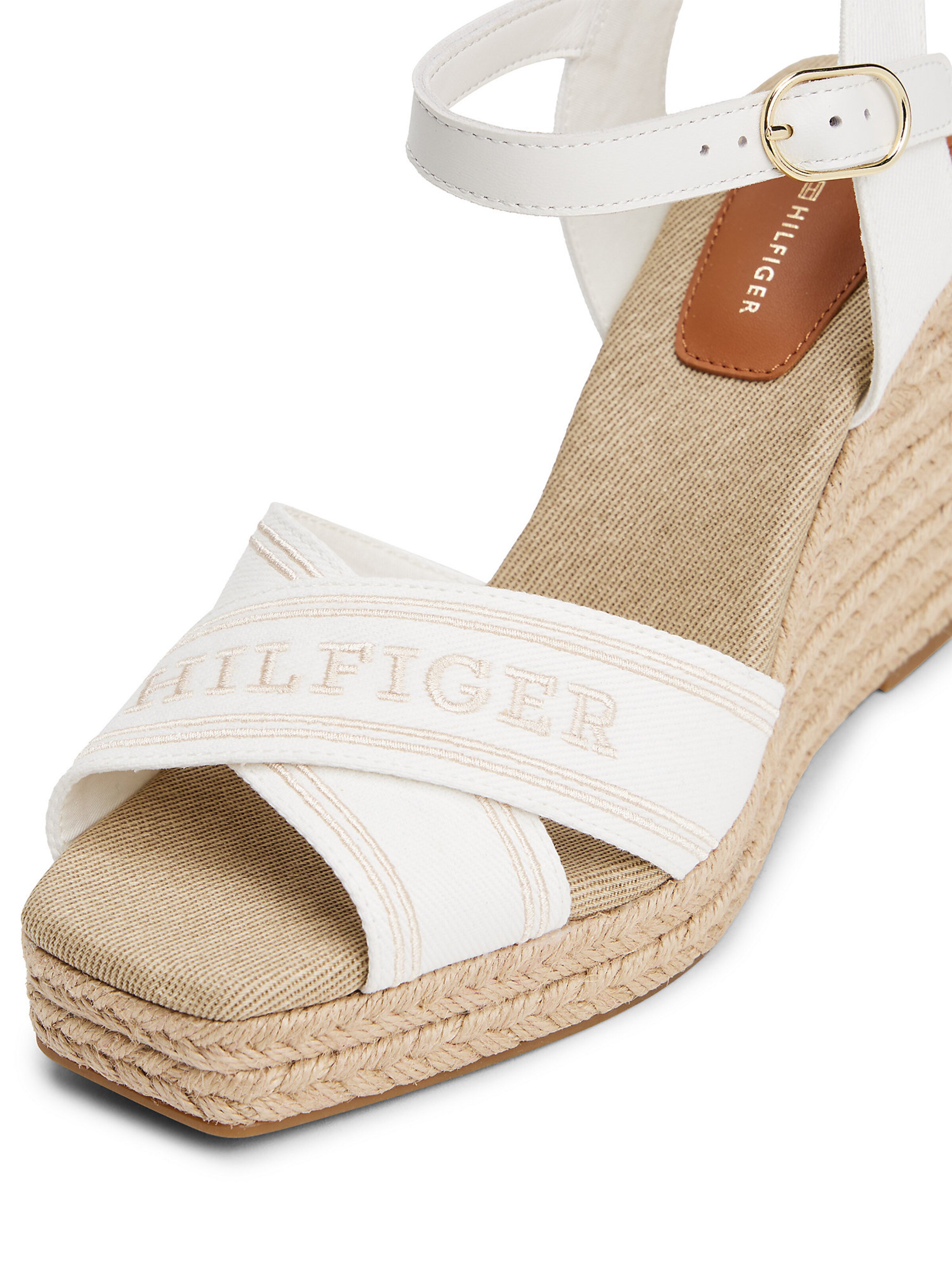 TOMMY HILFIGER Sandale in Weiß