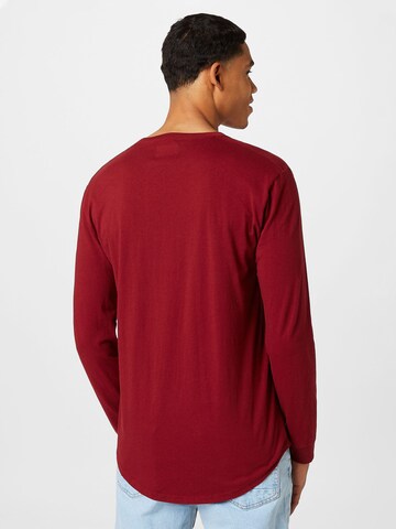 T-Shirt HOLLISTER en rouge