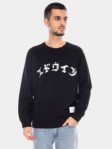 EDWIN Sweatshirt 'High Life Low Levels'‌‌‌‌‌‌‌‌ in Schwarz: Vorderseite