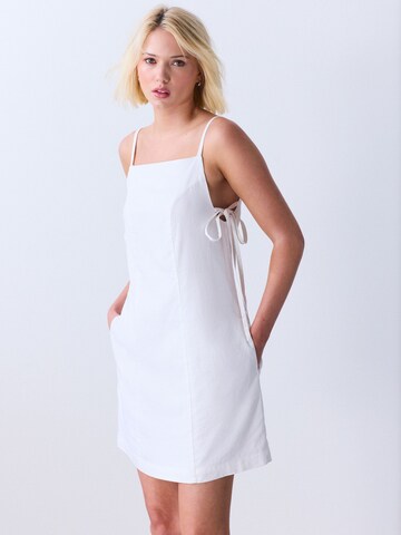 Next Kleid in Weiß: Vorderseite