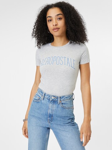 T-shirt 'JUNE' AÉROPOSTALE en gris : devant