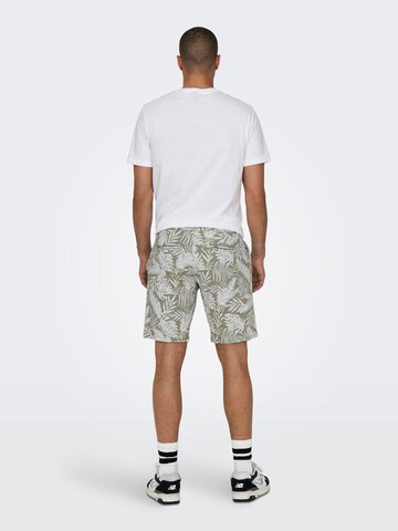 Only & Sons Regular Shorts 'CAM' in Grün