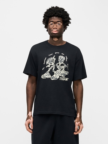 Nike Sportswear Тениска в черно: отпред