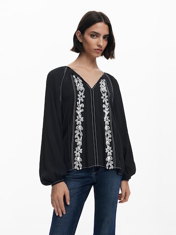 Chemisier Desigual en noir : devant