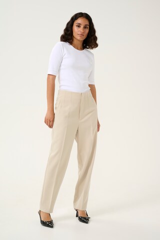 Regular Pantalon à plis 'Hella' Kaffe en beige
