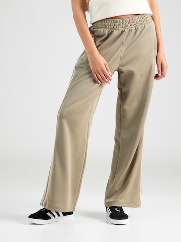 Loosefit Pantaloni di ADIDAS ORIGINALS in beige: frontale