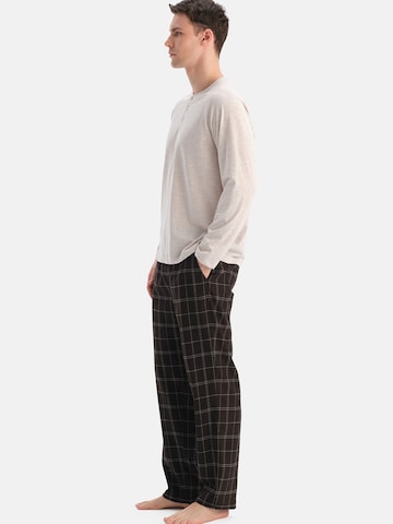 Dagi - Pijama largo en blanco