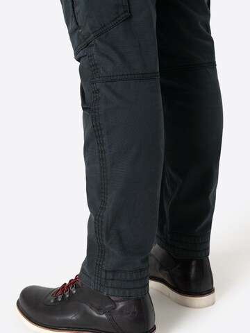 TIMEZONE Slimfit Jeans 'Roger' in Schwarz