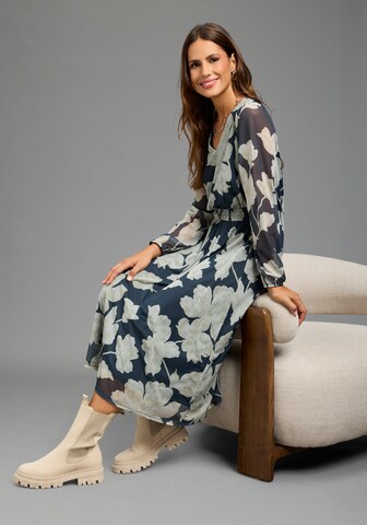 LAURA SCOTT Kleid in Grün