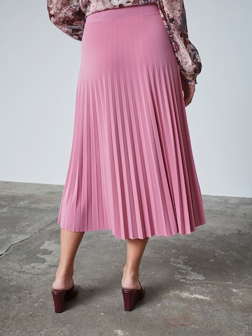 SISTERS POINT Skirt in Pink
