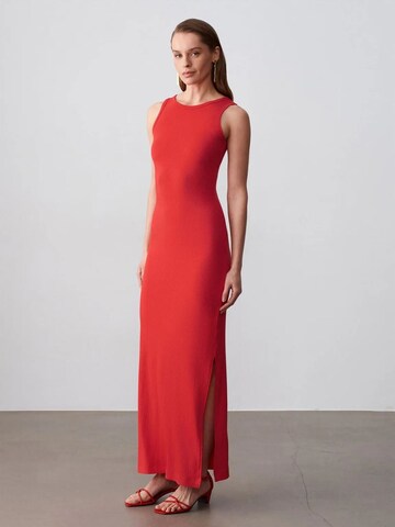 Dilvin Dress in Red