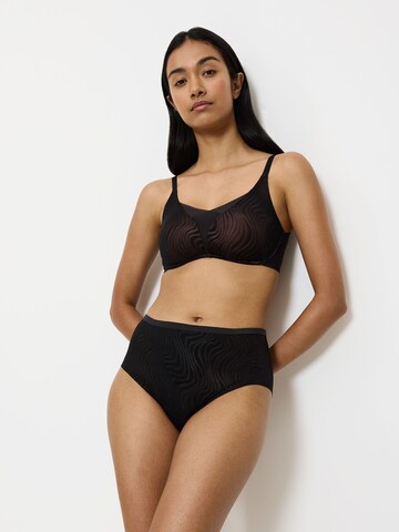 T-shirt Reggiseno 'Shape Smart Ellipse' di TRIUMPH in nero