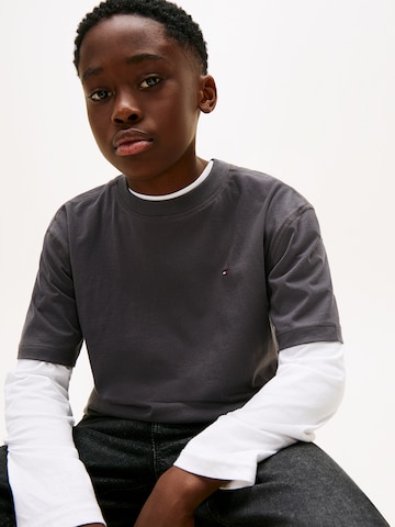 Tricou de la TOMMY HILFIGER pe gri