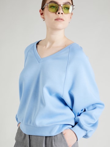 Sweat-shirt 'Nelina' MSCH COPENHAGEN en bleu