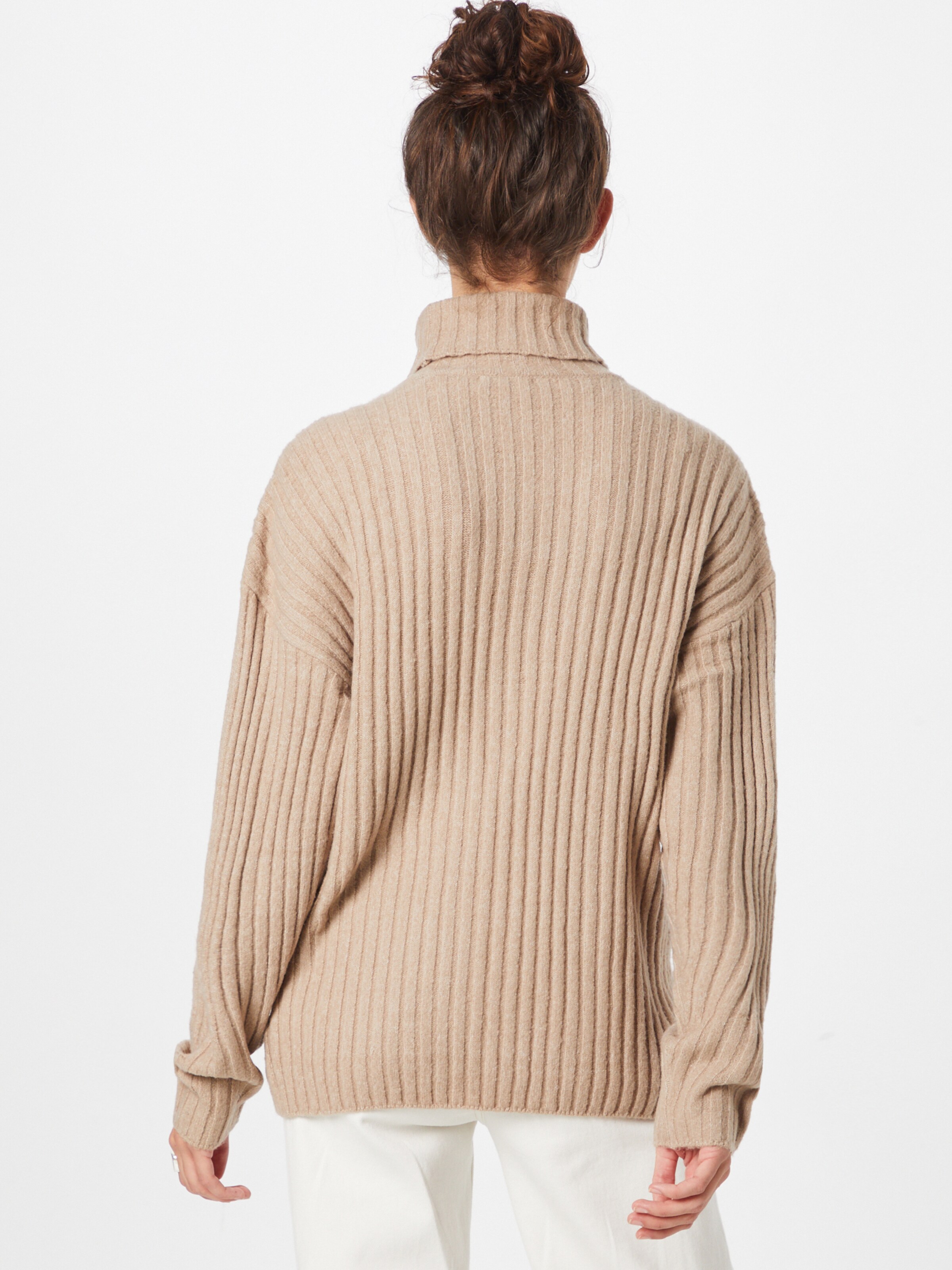 Stitch and Soul Pullover in Beige 