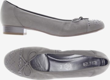 ARA Flats & Loafers in 40 in Grey: front