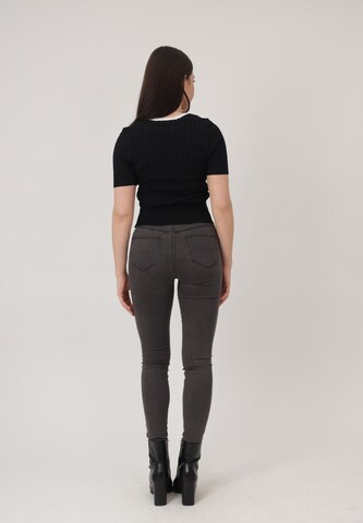 Elara Knit cardigan in Black