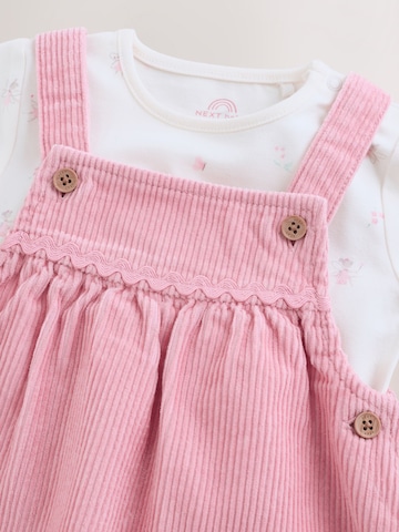 Next Set in Pink