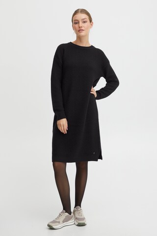 Oxmo Knitted dress 'MILIKA' in Black