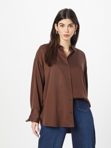 Smith&Soul Blouse in Bruin: voorkant