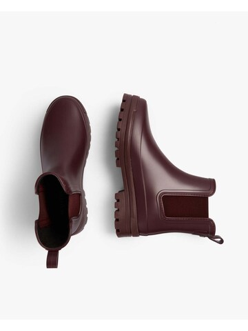 Boots ' ' Scalpers en rouge : au dessus