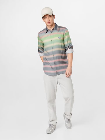 DIESEL جينز مضبوط قميص بلون ألوان ثانوية