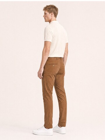 yazubi Slim fit Chino Pants 'Kyle' in Beige