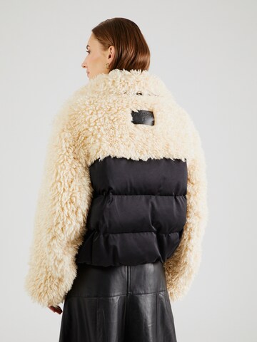 Veste d’hiver PATRIZIA PEPE en noir