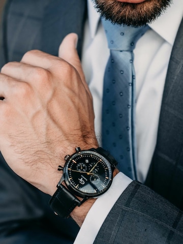 GT Collection Uhr in Schwarz: Vorderseite