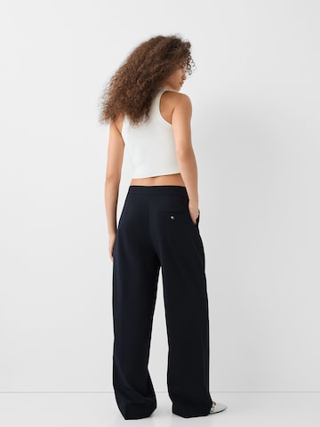 Bershka Wide leg Trousers with creases in Blue