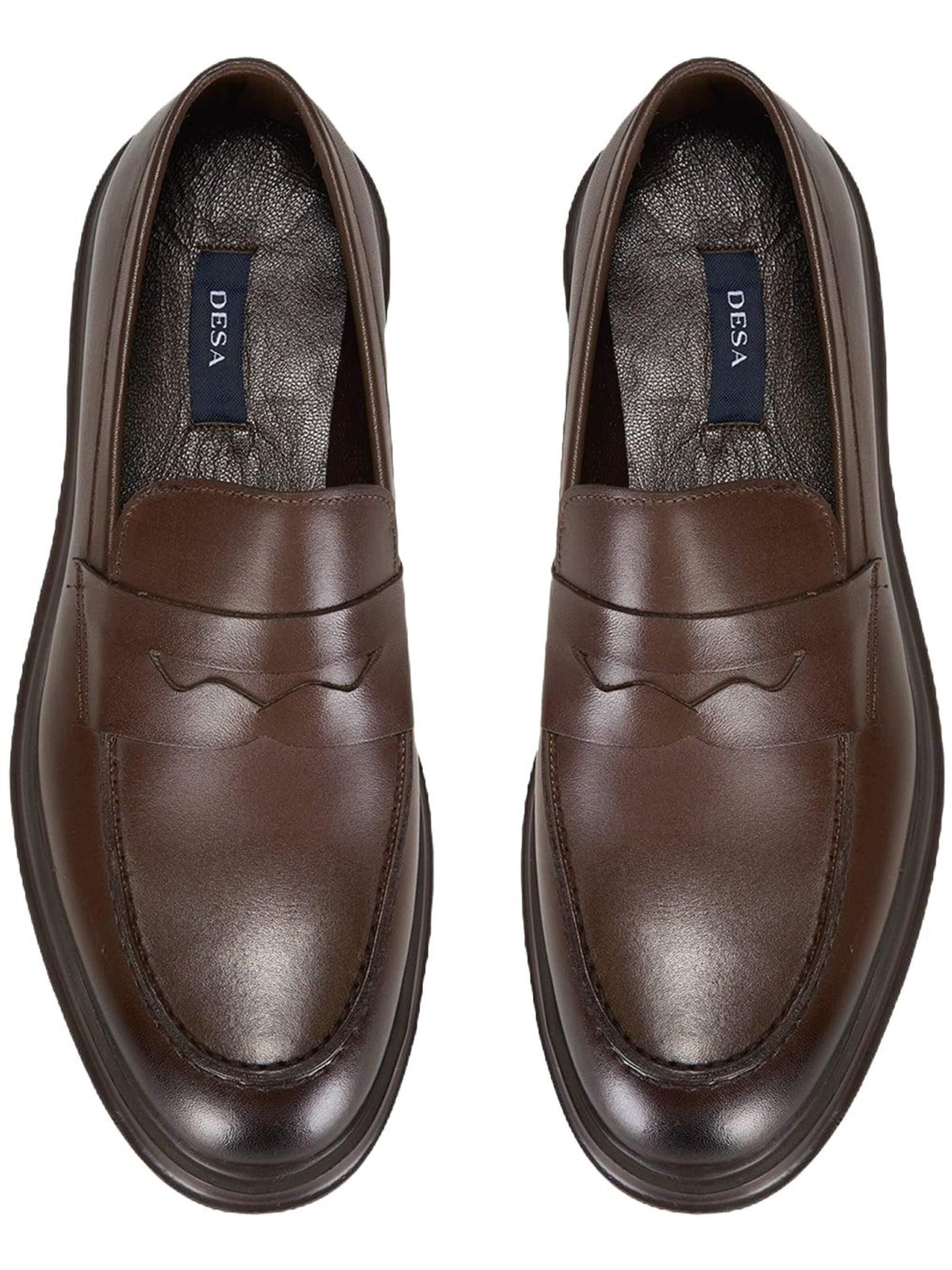 Desa - Zapatillas 'Beleg' en marrón