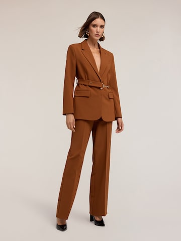 MOTIVI - Blazer en marrón