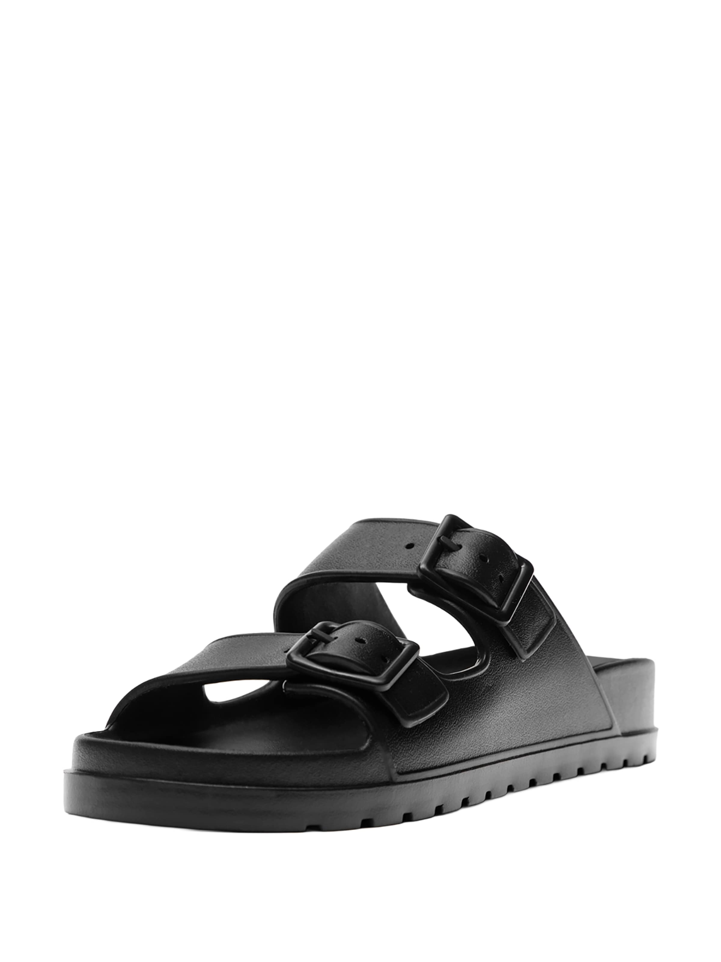 Mule Pull&Bear en noir : devant