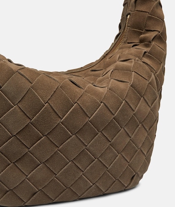 Liebeskind Berlin Shoulder Bag in Brown