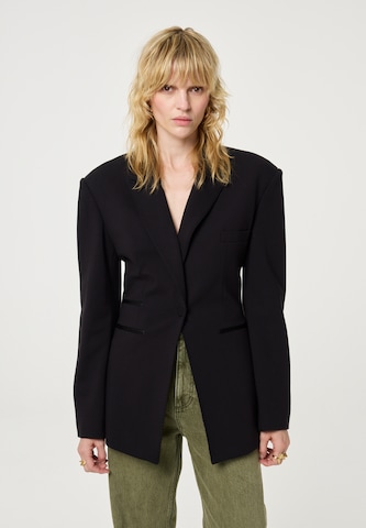 Blazer Fabienne Chapot en noir : devant