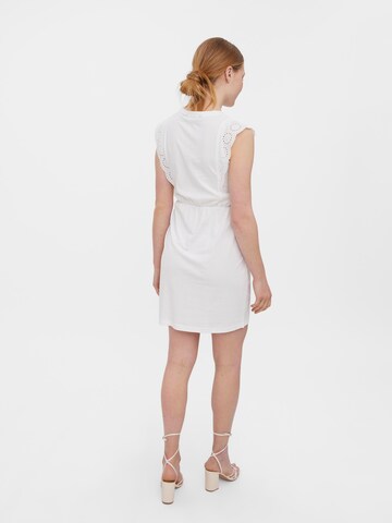 VERO MODA Kleid in Weiß