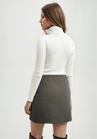 MELROSE Rock in Beige