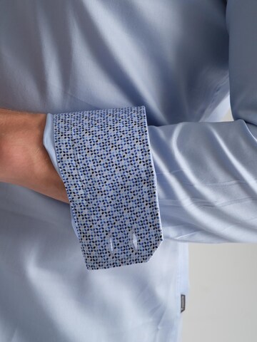 Slim fit Camicia 'Marco Polo Iconic Satin Man Shirt White' di 7Camicie in blu