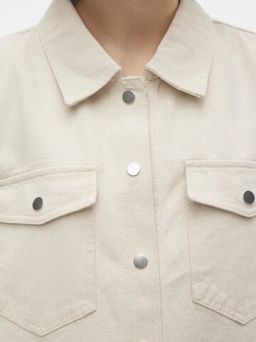Robe-chemise 'FENJA' VERO MODA en beige